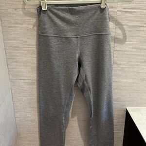Lululemon Size 8 - 25 inches long